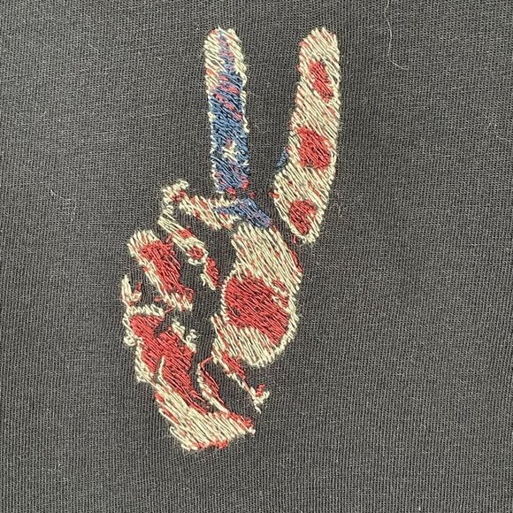 John Varvatos Multi Peace Hand Tee Black Embroidered Graphic 100% Cotton Men's M - Picture 9 of 13